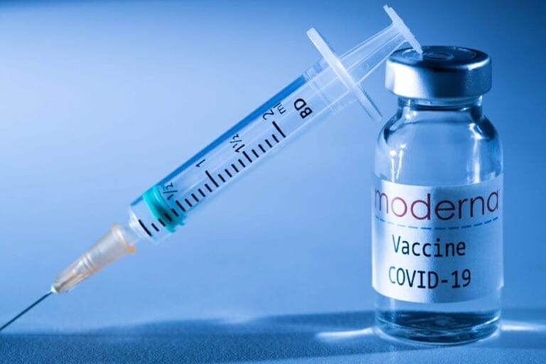 vascularites; effets secondaires du vaccin moderna ?